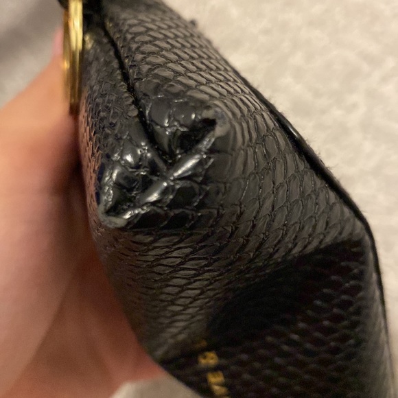 Love & Lore Wallet - Picture 4 of 5